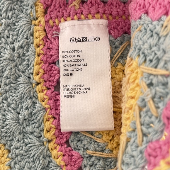 KNITTED HAT - Picture 3 of 5